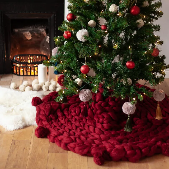 Christmas In July … Knit Christmas Tree Skirt Made With Jumbo Merino! Get The Pattern OR Buy One Made! - KnitHacker: Where Art & Yarn Hook Up!