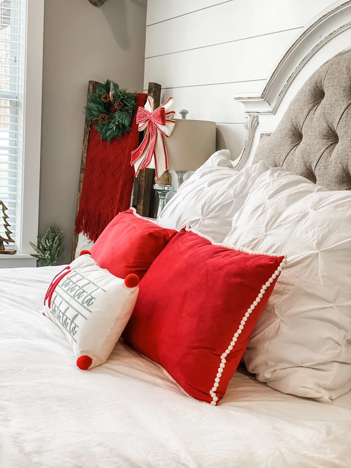 christmas-in-the-master-bedroom-11 -