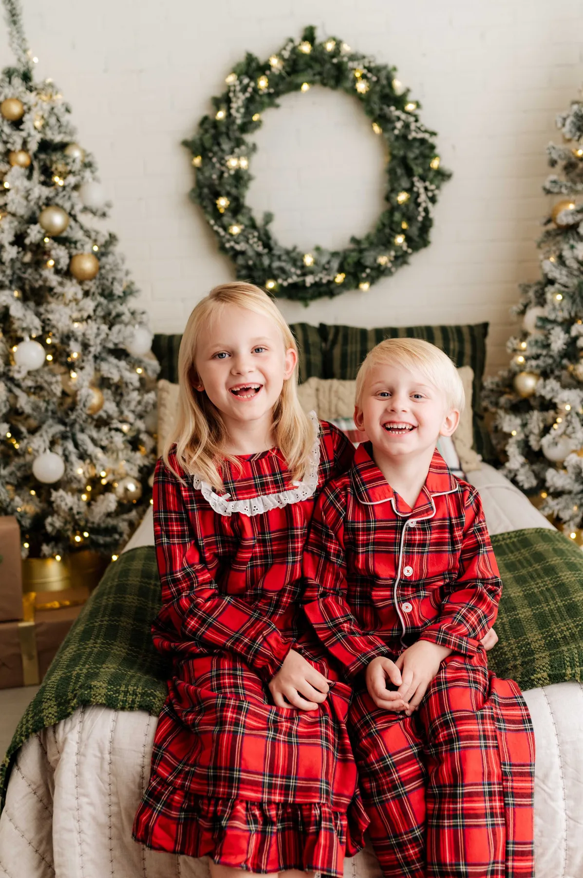 Christmas Mini Sessions — JW Brown Photography