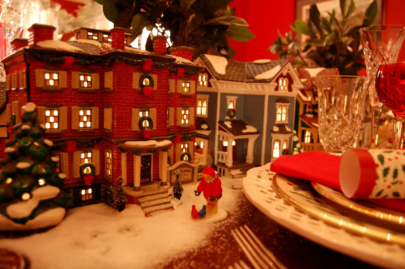 Christmas Table Setting With Dept. 56 Lit Houses – Between Naps on the Porch
