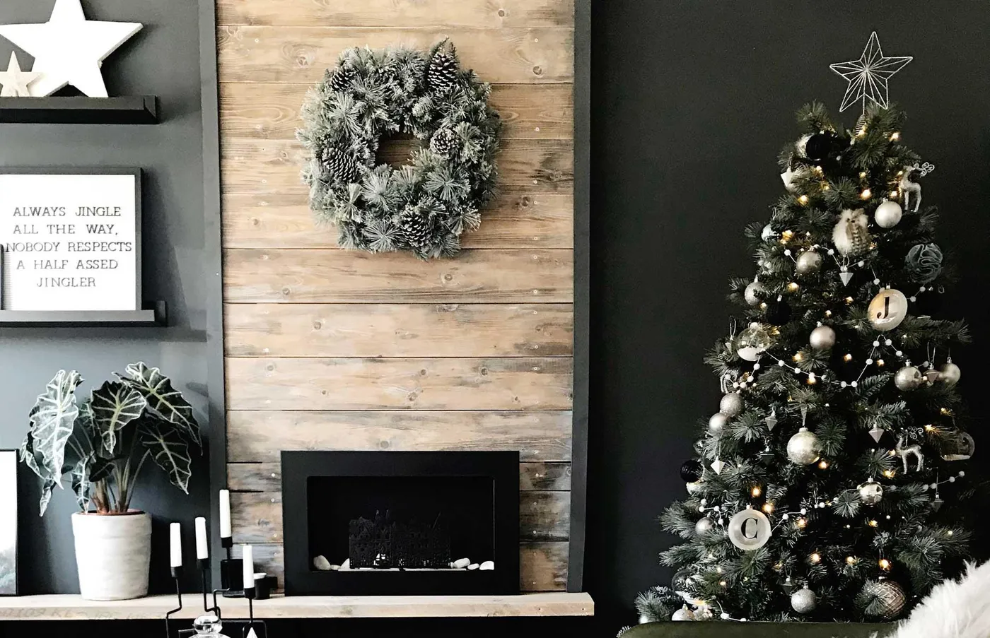 Christmas tree decorating ideas for every style and budget |  loveproperty.com