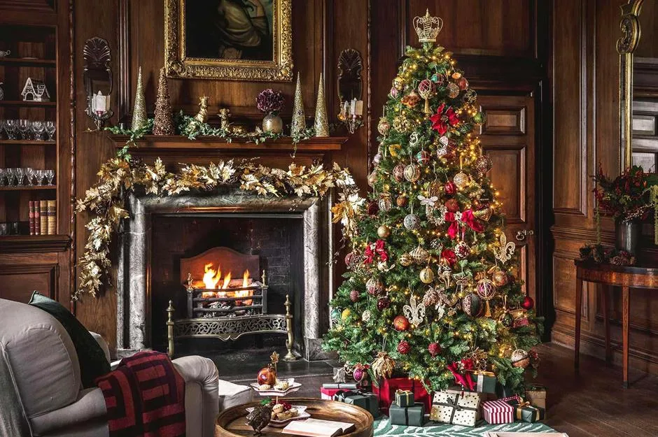Christmas tree decorating ideas for every style and budget |  loveproperty.com