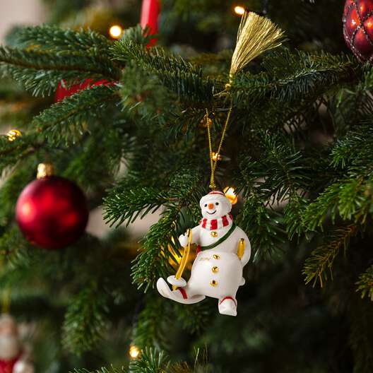 Christmas tree decorations: Christmas baubles & elegant Christmas tree  ornaments