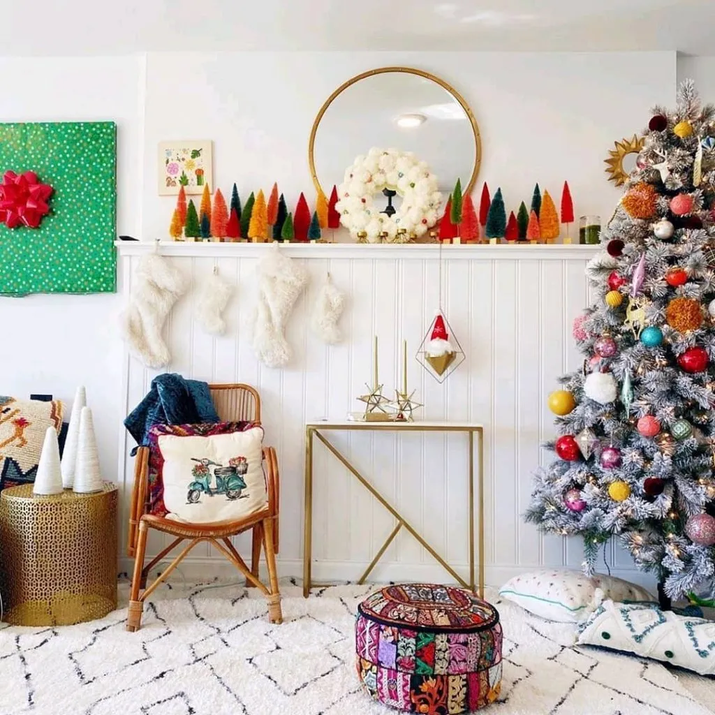 Christmas Tree Ideas: 15 Festive Ways to Decorate Your Tree for the Ho – Rugs USA