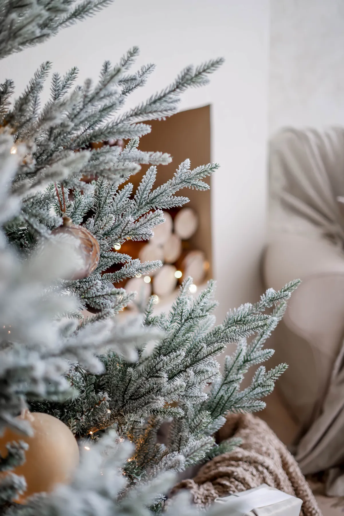 Christmas Tree in Living Room · Free Stock Photo