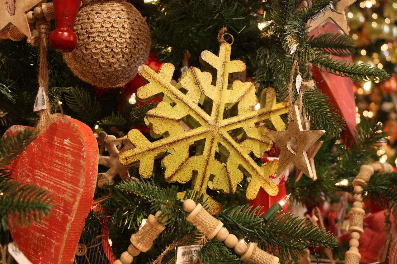 Christmas Tree Inspiration for Every Decorating Style