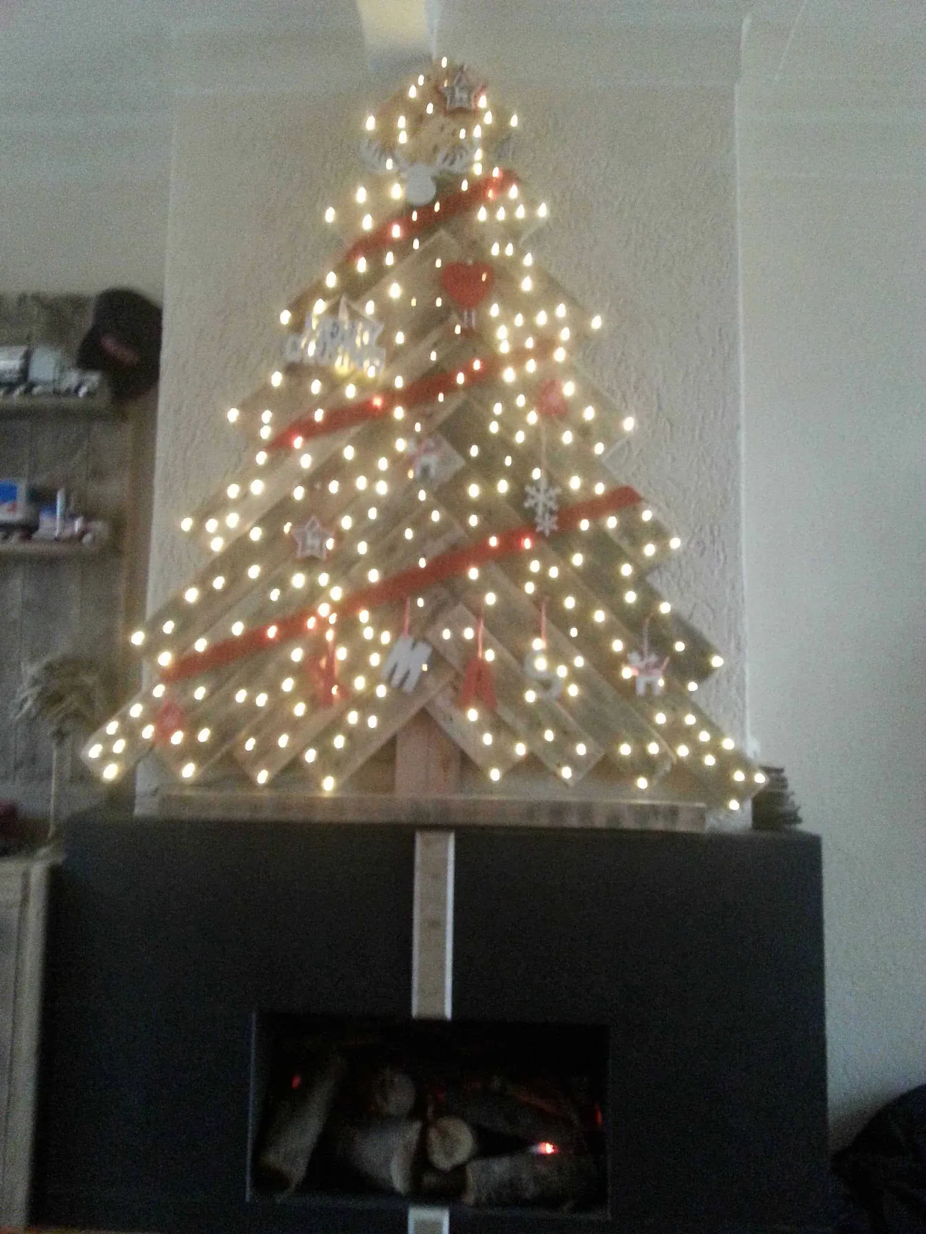 Christmas Trees From Repurposed Pallets • Recyclart