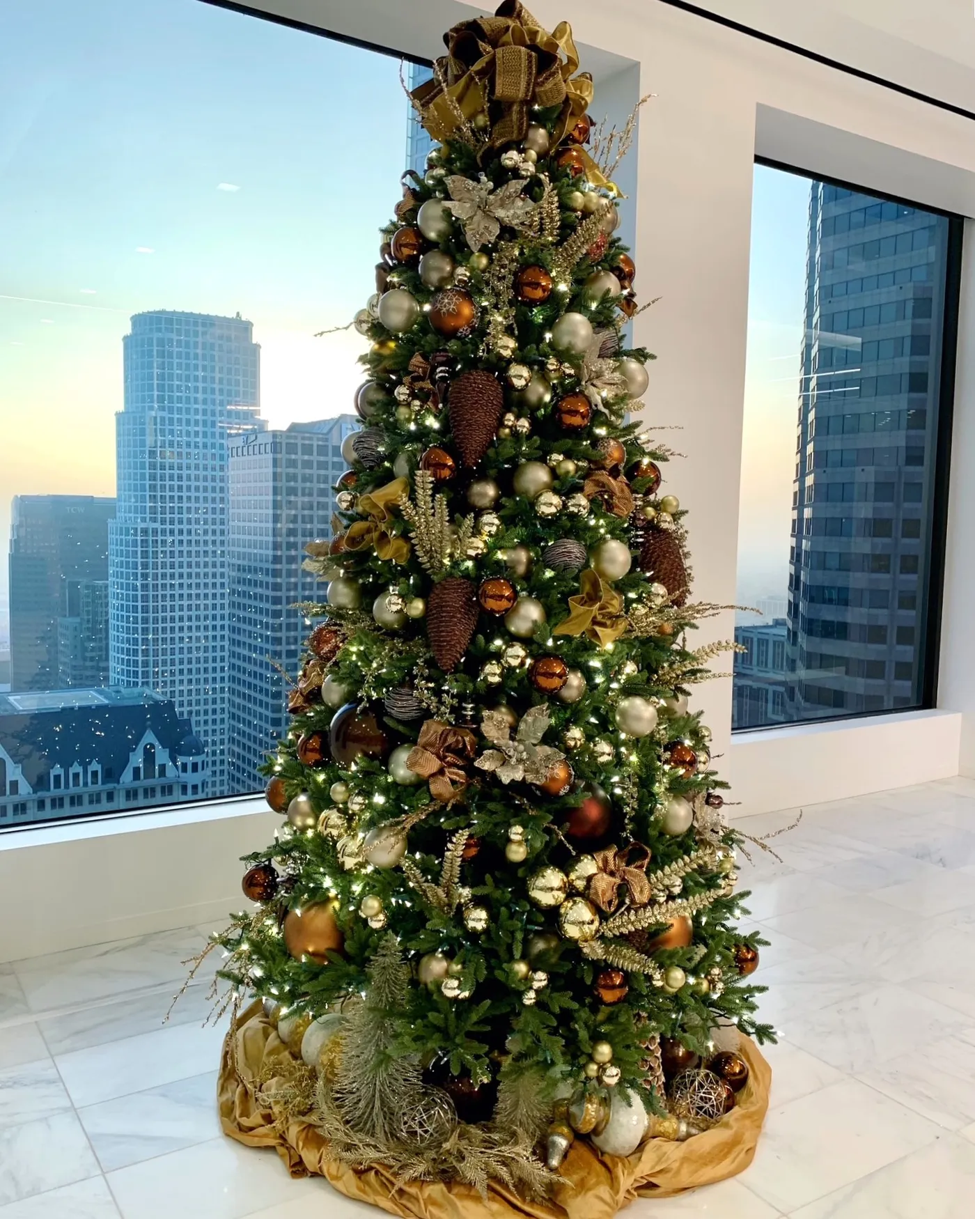 Christmas Trees – Modern Floristry