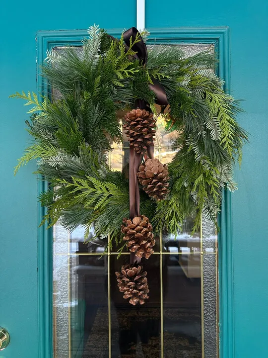 Christmas Wreaths & Planters | The Lavender House Flower Shop