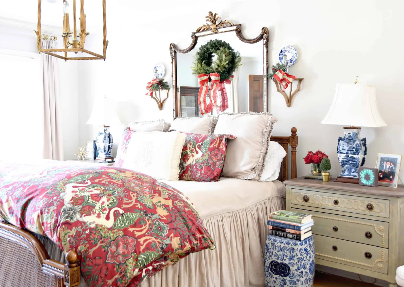 Classic Christmas Home Tour 2020 {Bedrooms} – Dixie Delights