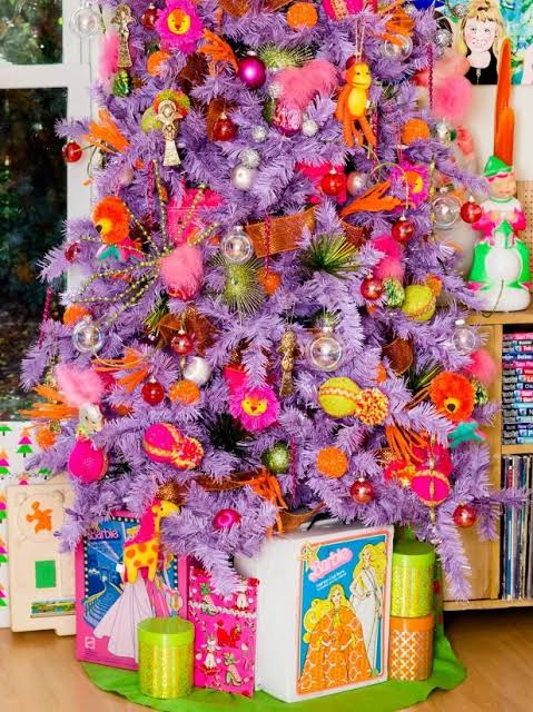 Collecting Retro Toys and Games for Christmas Decor | HGTV