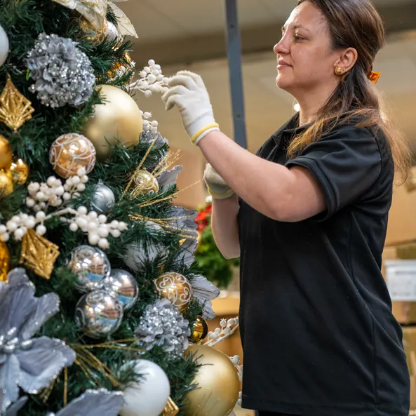 Commercial Christmas Tree Hire | Delivered, Decorated, Collected | phs Greenleaf