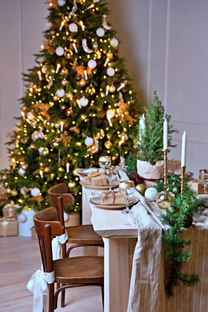 Creative Christmas Dining Ideas - Town & Country Living