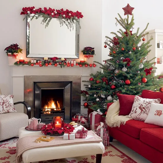 Decor Dreamscape Diaries: Christmas living room decorating ideas