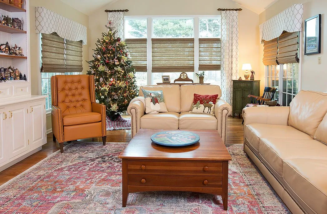 Decorate around the Christmas tree - Interior Designer in Sussex County, DE (302) 425-9070