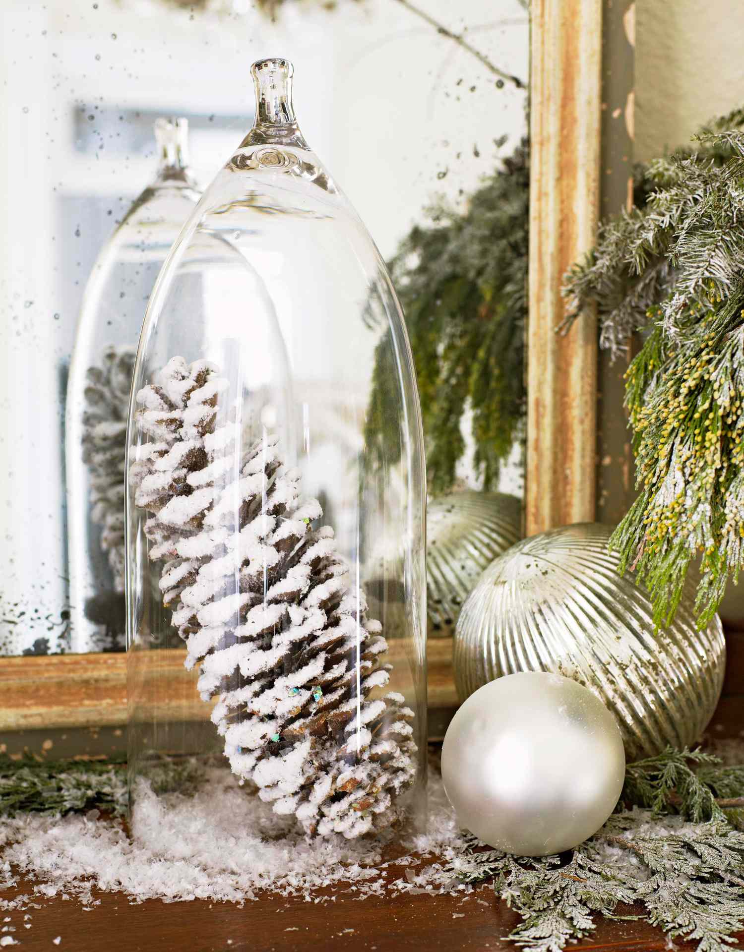 Decorate in Snow-White Style