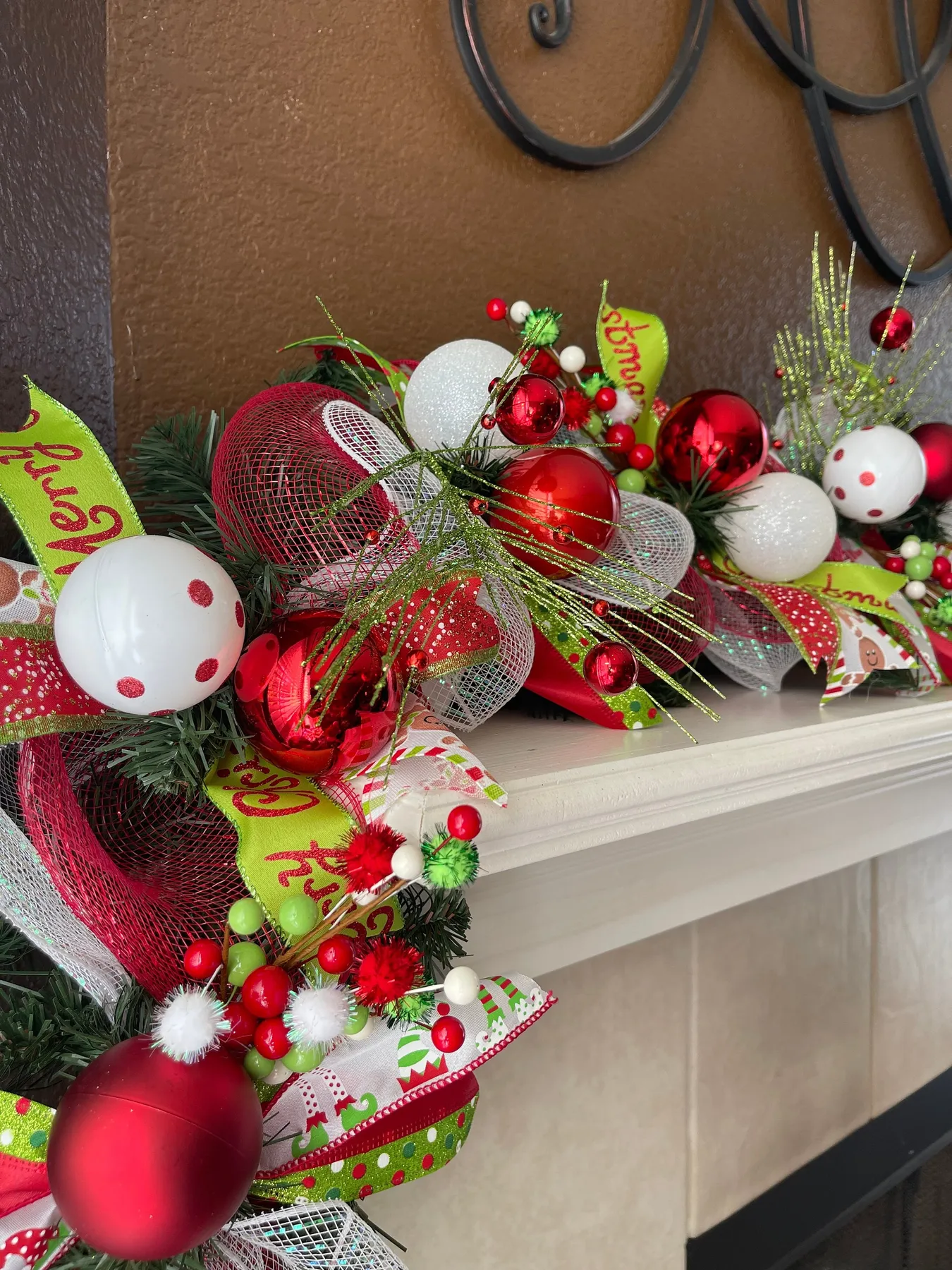 Decorating Fireplace Christmas Garland MAKE A BEAUTIFUL DESIGNER CHRISTMAS  GARLAND StoneGable