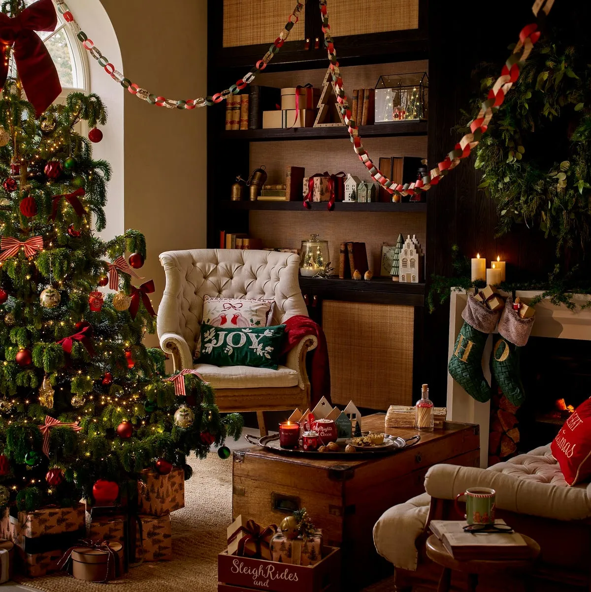 Decoration Traditional Christmas 43 Rustic Christmas Tree Ideas That Feel  Cozy And Timeless