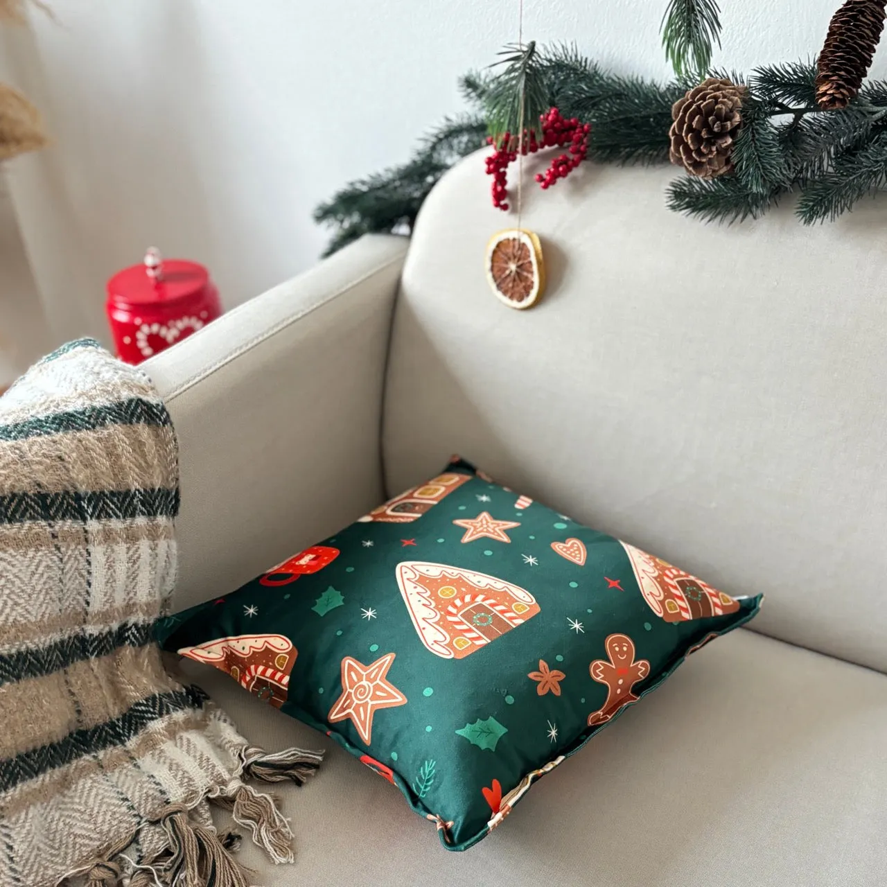 Decorative Christmas cushion Gingerbread houses Christmas