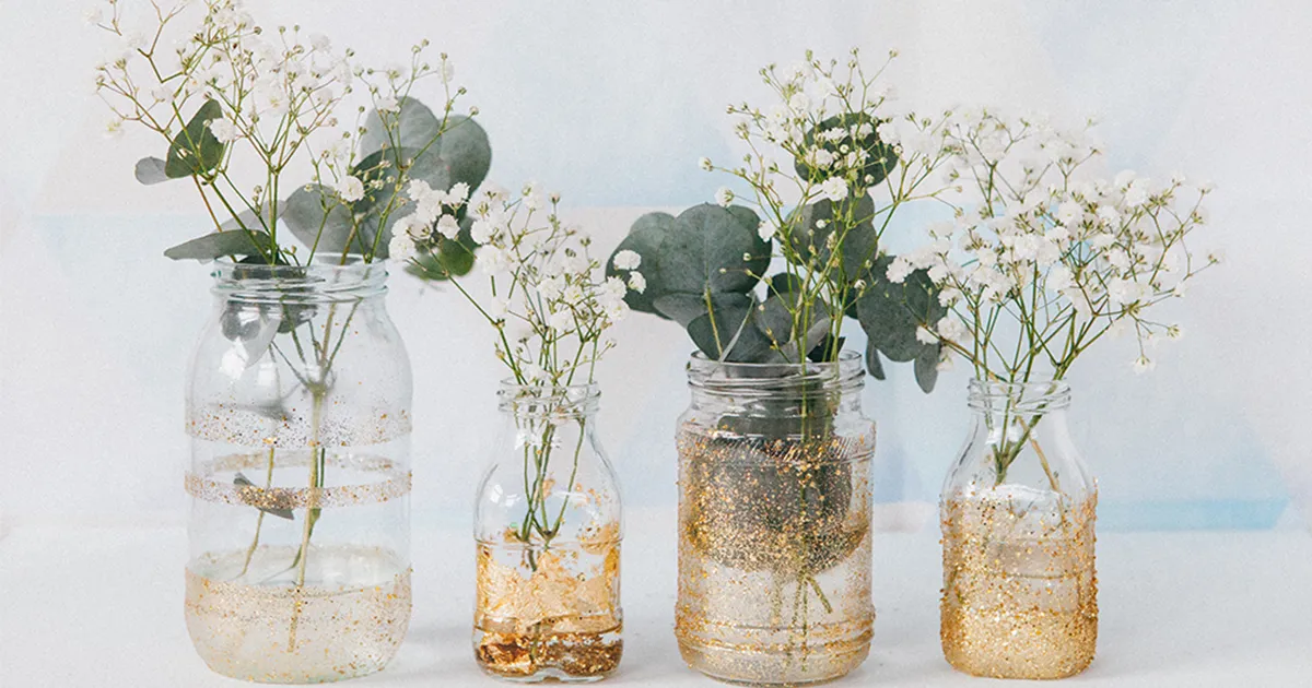DIY easy affordable flower arrangements Tips Taste & Flavors Affordable  centerpieces