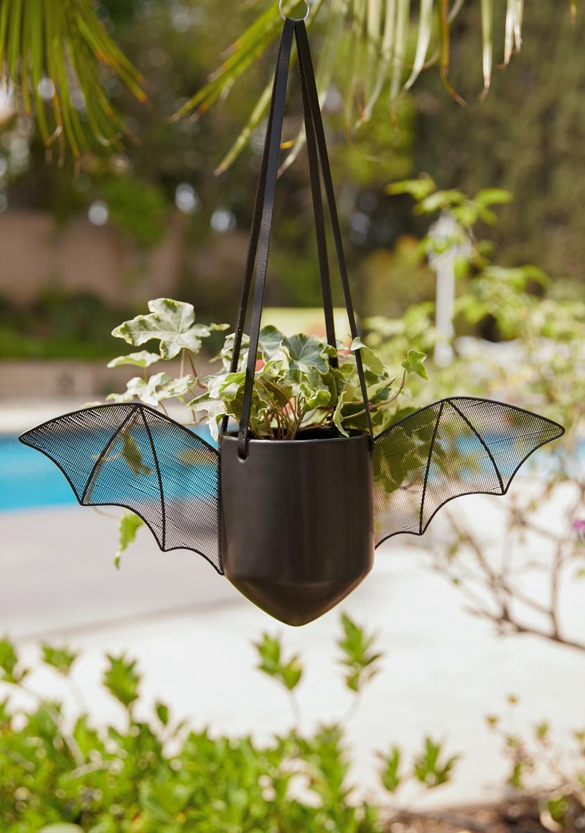 Dolls Home Ceramic Bat Wing Planter Pot - Black – Dolls Kill