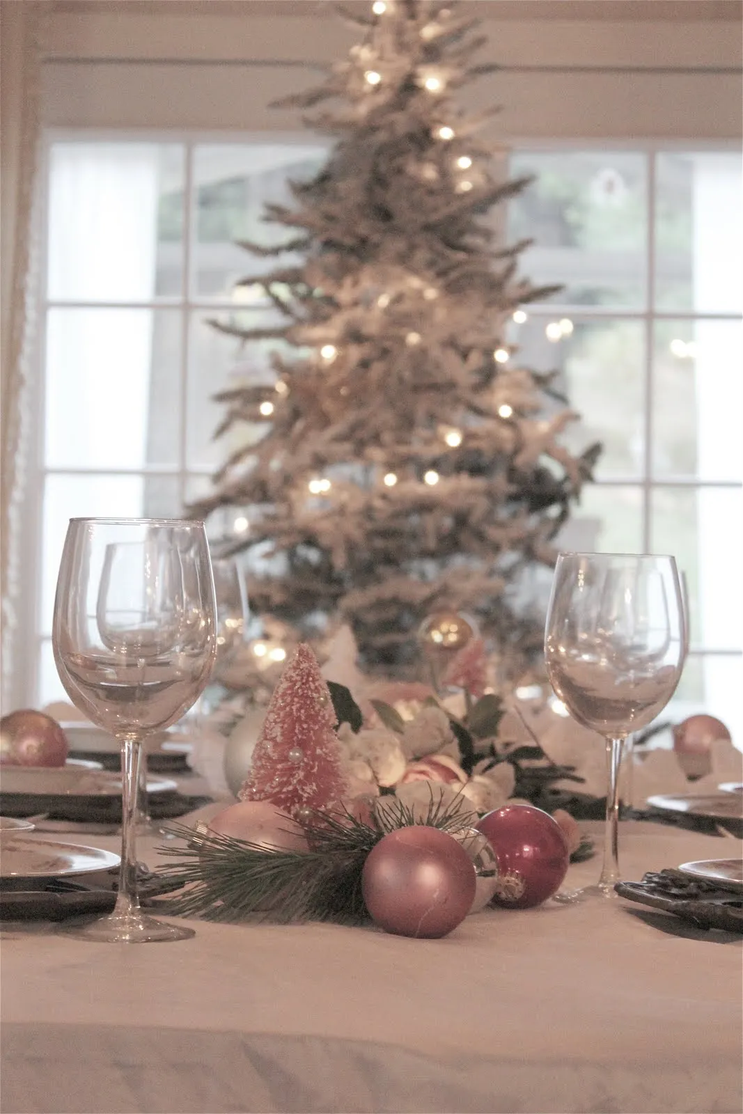 DREAMING OF A PINK CHRISTMAS - French Country Cottage