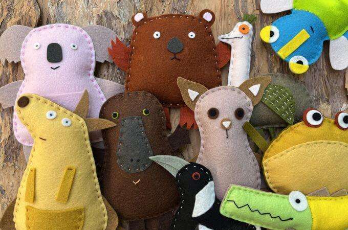 Easy Hand Sewing Projects for Kids: The Sew a Softie Workbook Series