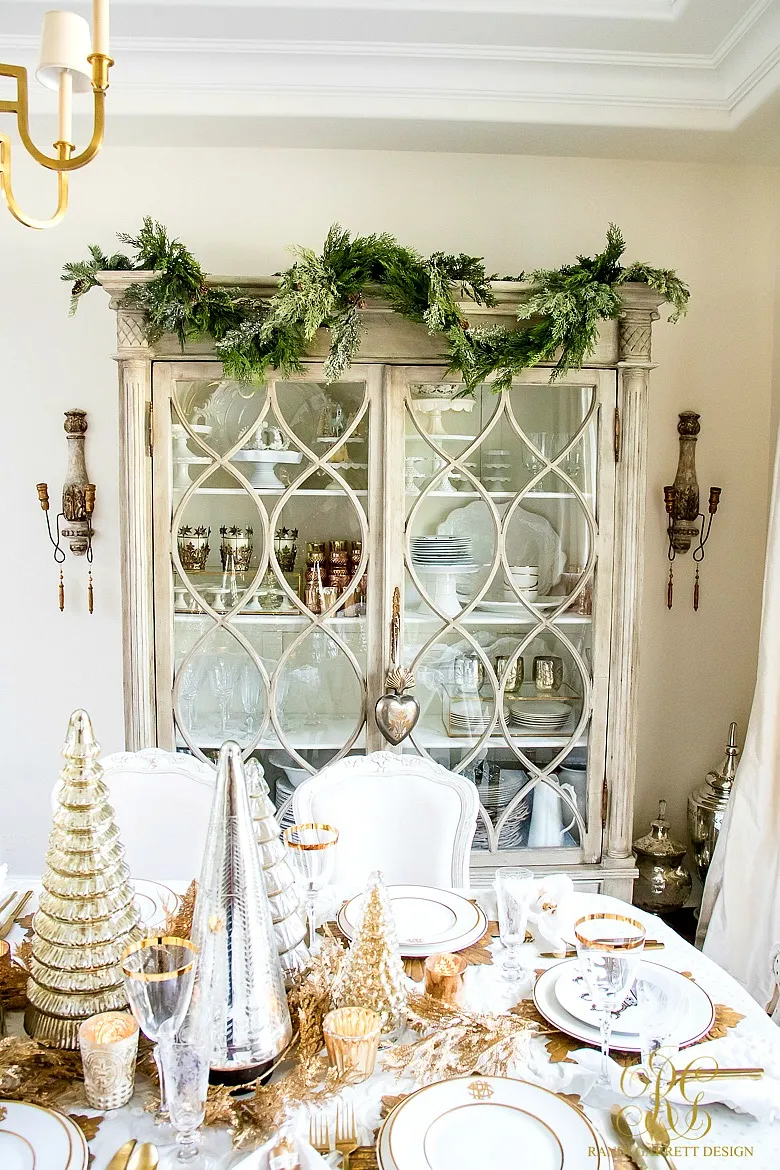 Elegant Gold Christmas Table Scape - Randi Garrett Design