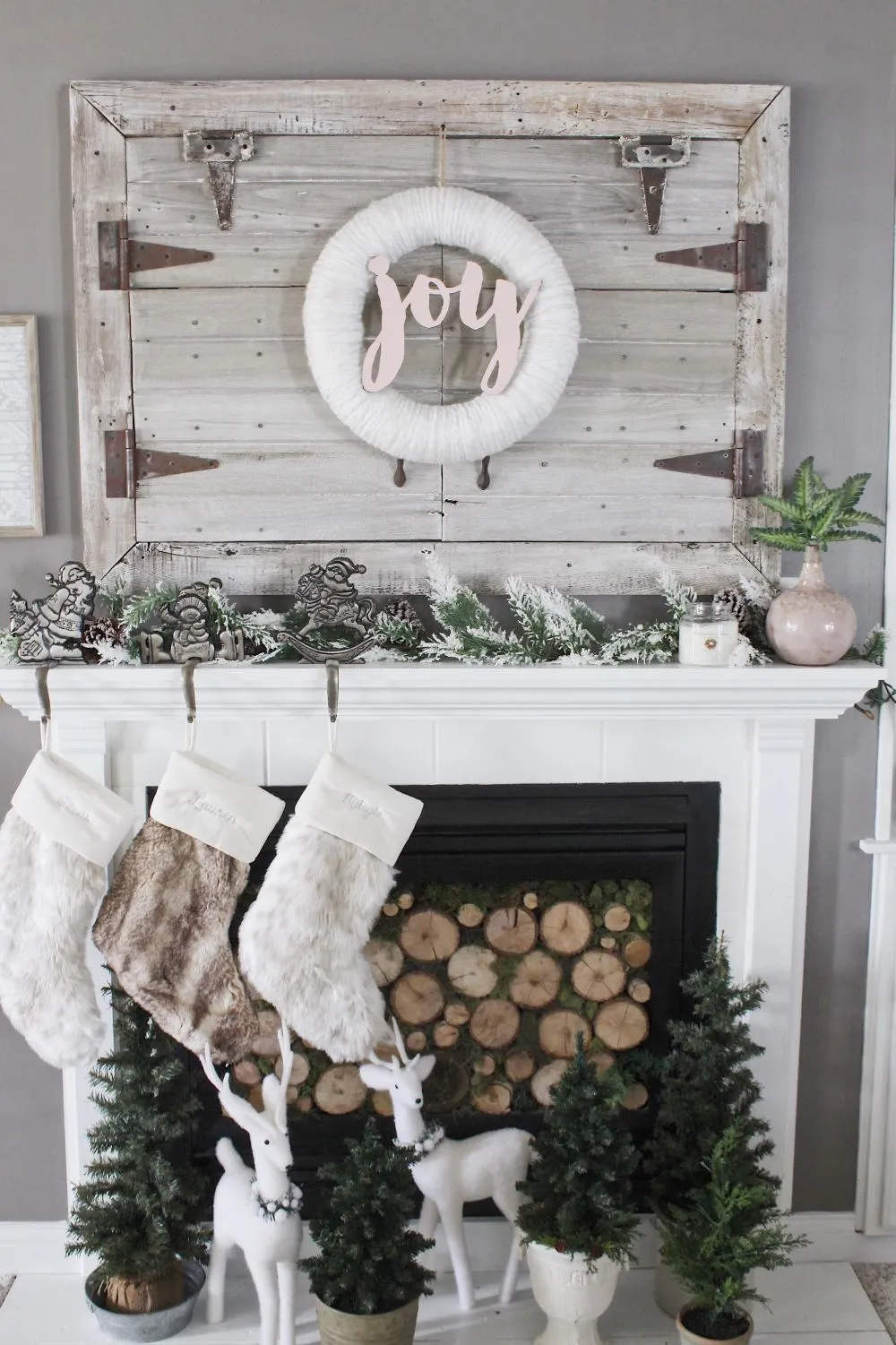 Farmhouse Christmas Decor Ideas Focused Around Simplicity