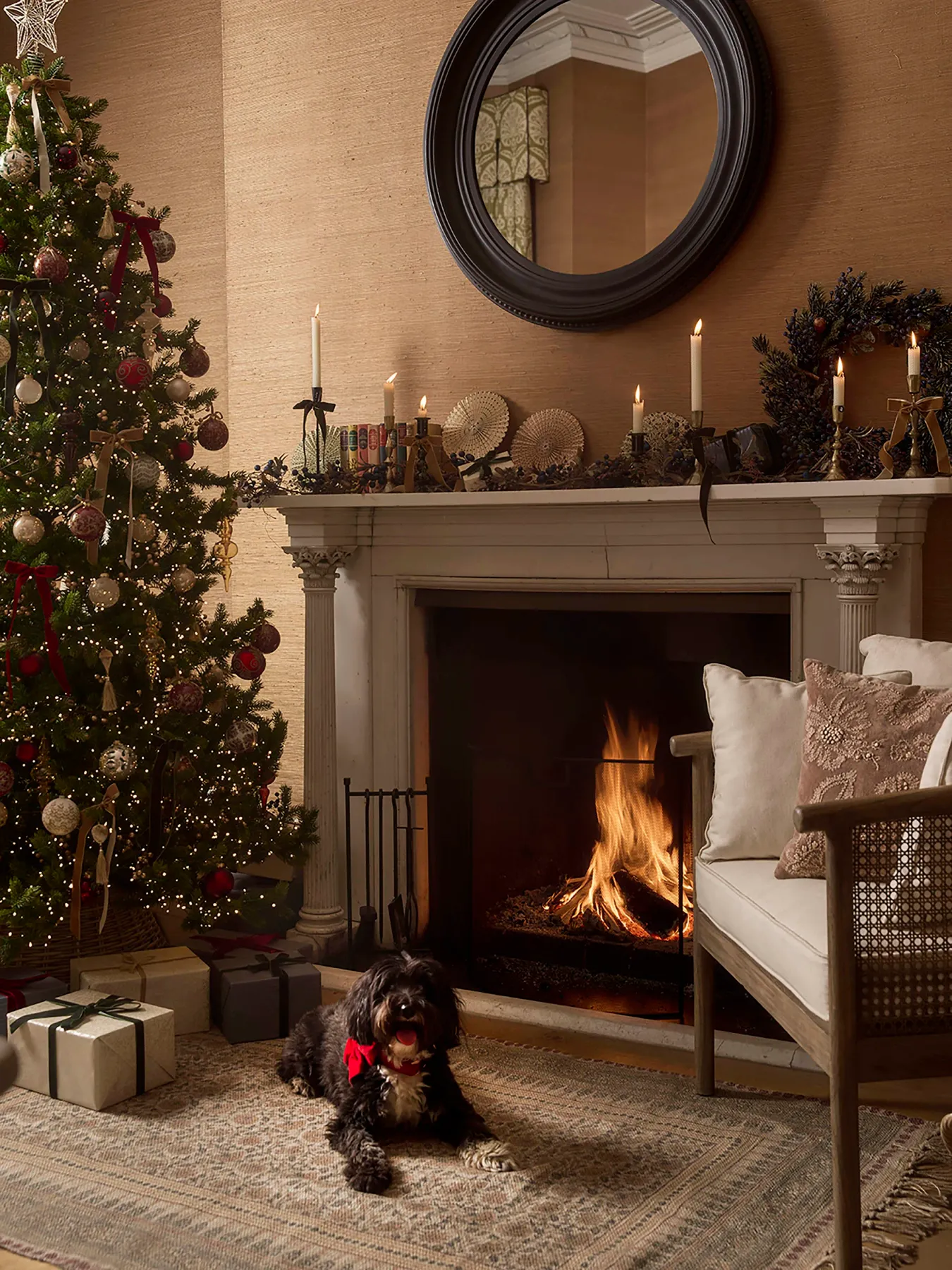 Festive Mantelpieces - a mix of Yuletide mantels with tips on getting the  look and creating your own | Interior Style Host
