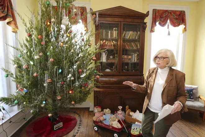 Five historic homes will be open Sunday with holiday themes