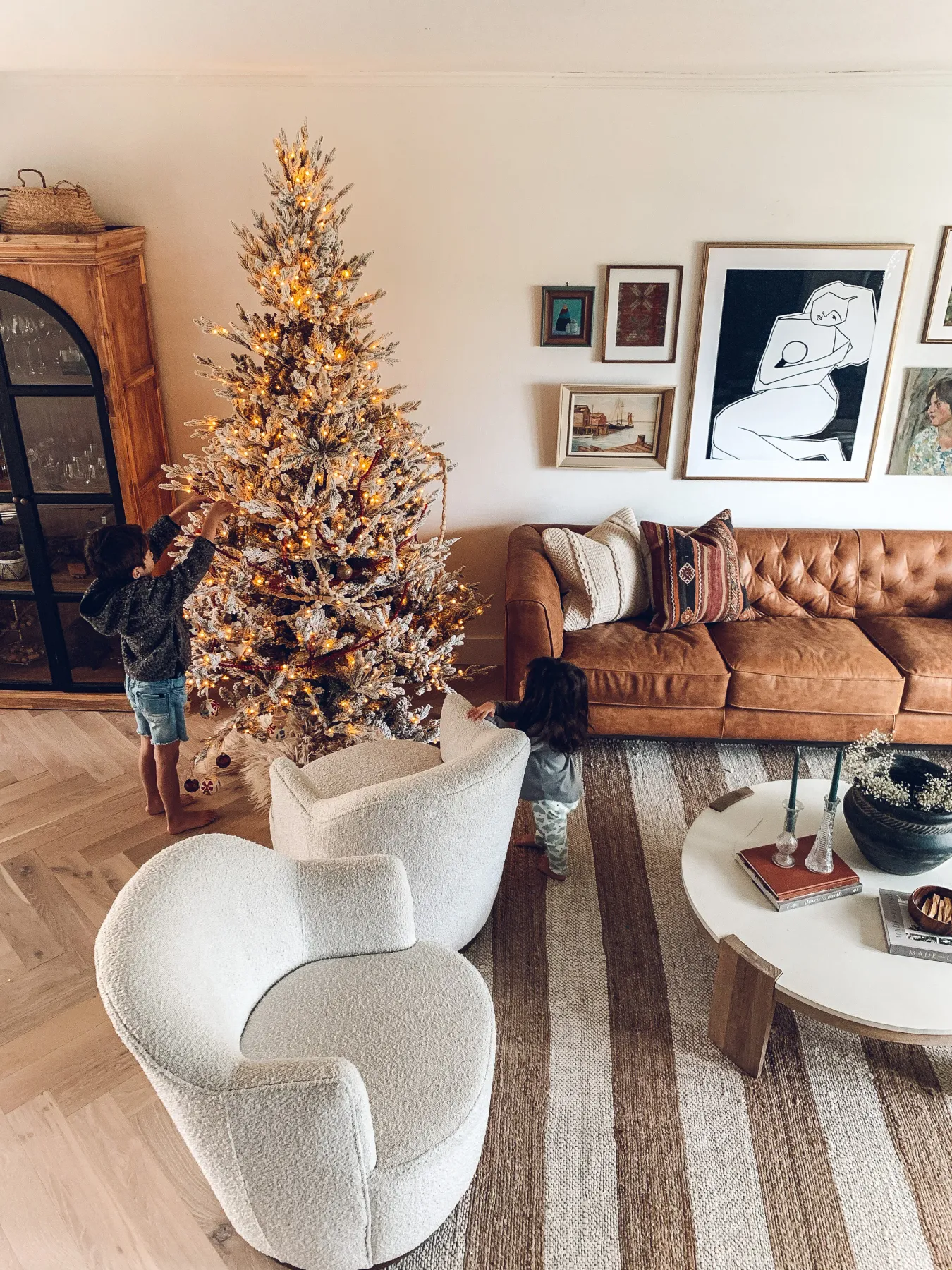 Flocked Christmas Trees for All Budgets — REBECCA & GENEVIEVE