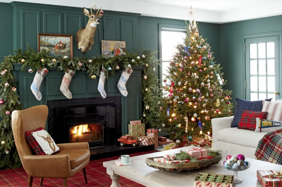 Getting Ready for Christmas! Various Christmas Tree Decora - Furnizing