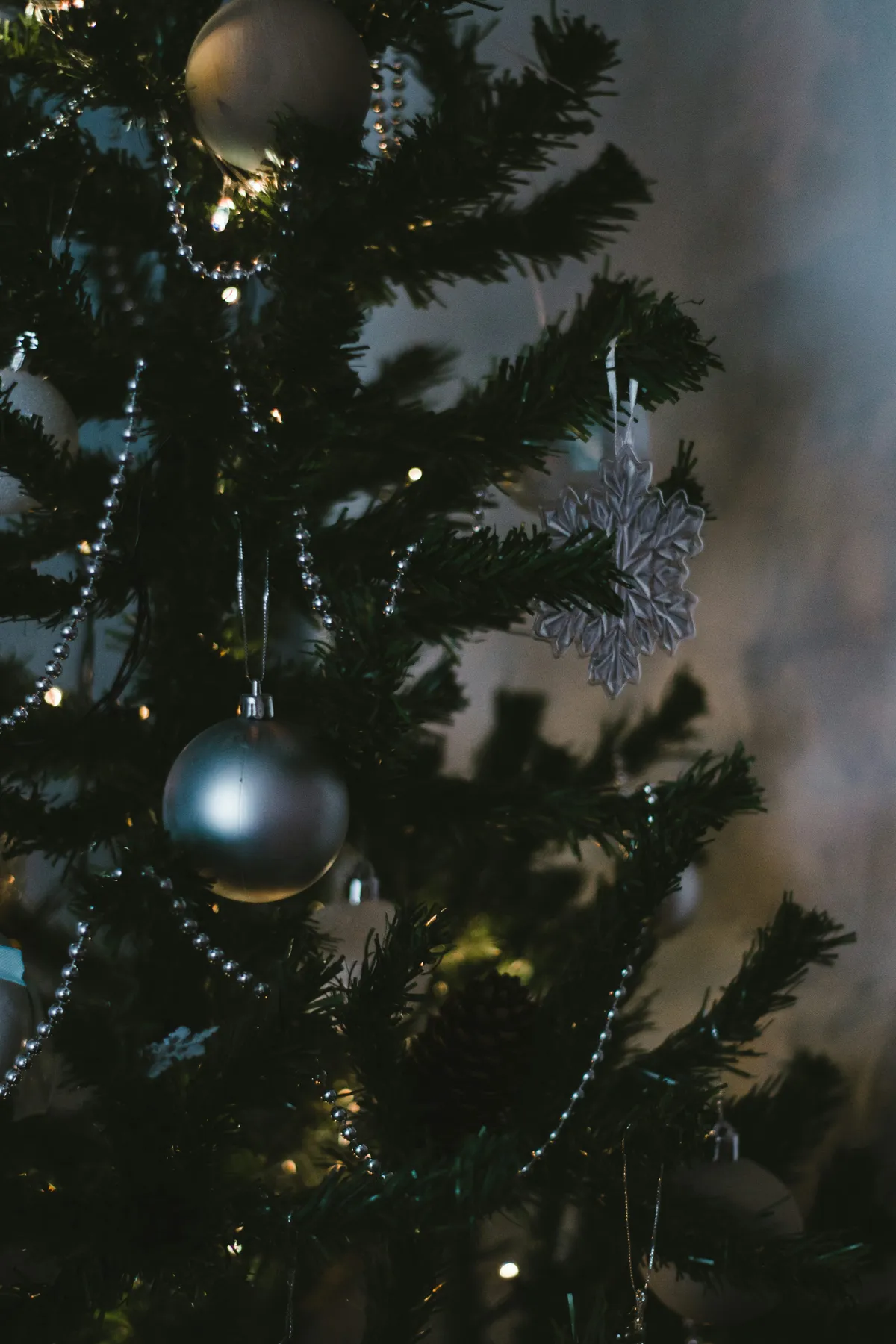 Grayscale photography of christmas tree with baubles - Free Photo on Unsplash