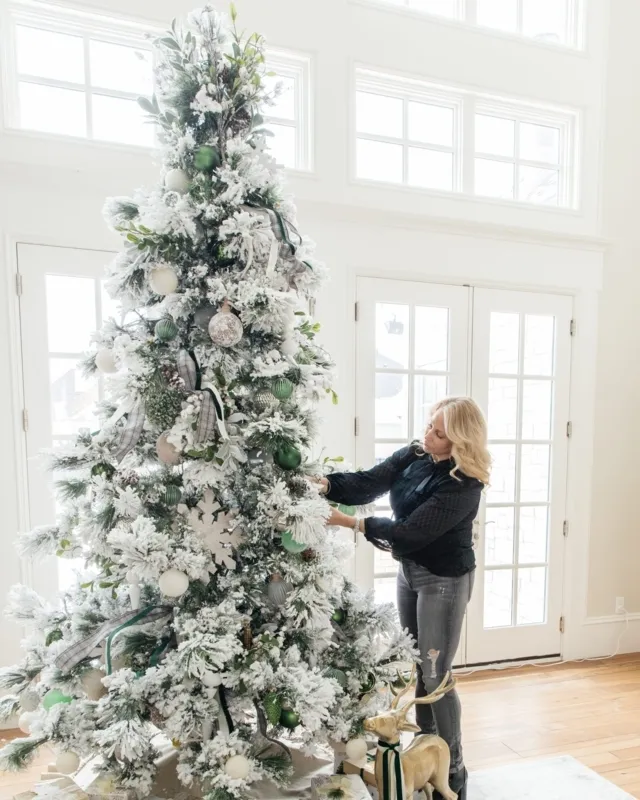 Green Christmas Trees - Designer Picks | Foter