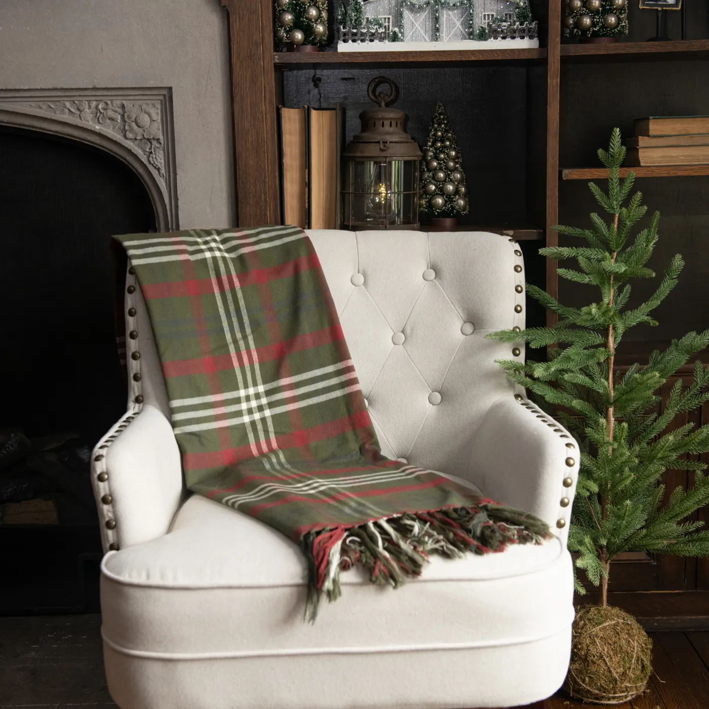 GREEN, RED & WHITE PLAID THROW BLANKET - Ragon House