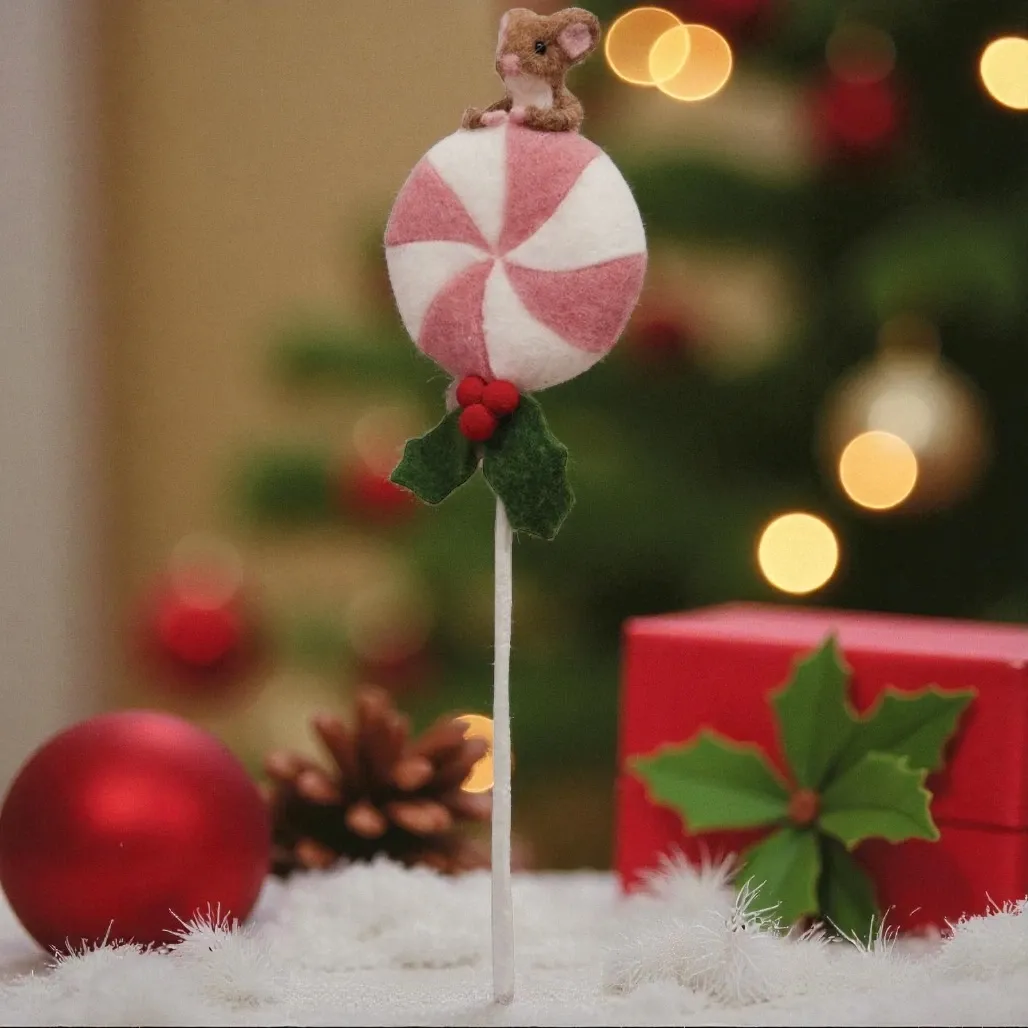 Handmade Wool Felt Lollipop with Mouse & Holly – Pink | 4.25 inches Pick