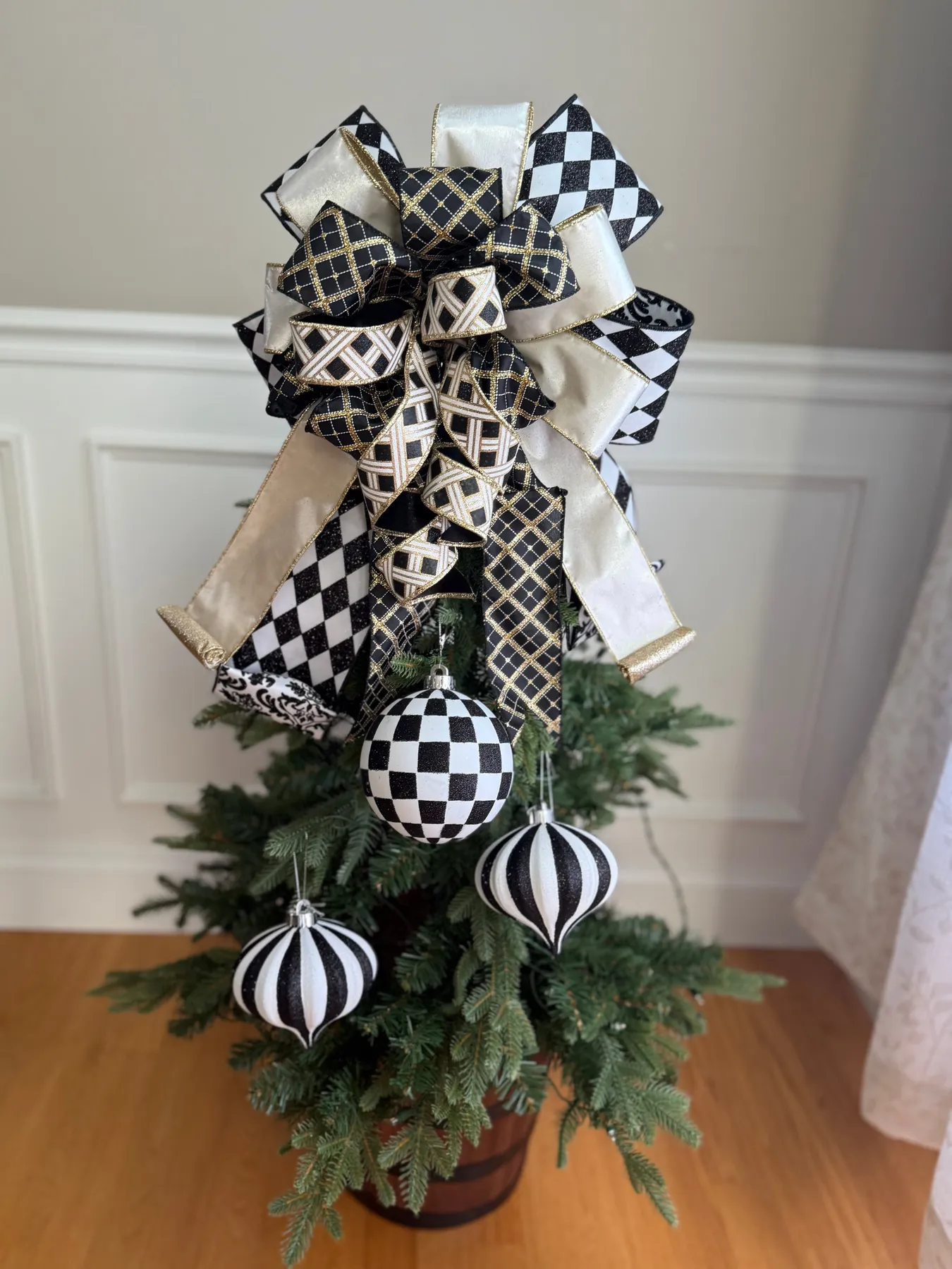 High-standard Black Bow Tree Topper + The Viral Giant Immaculate TikTok