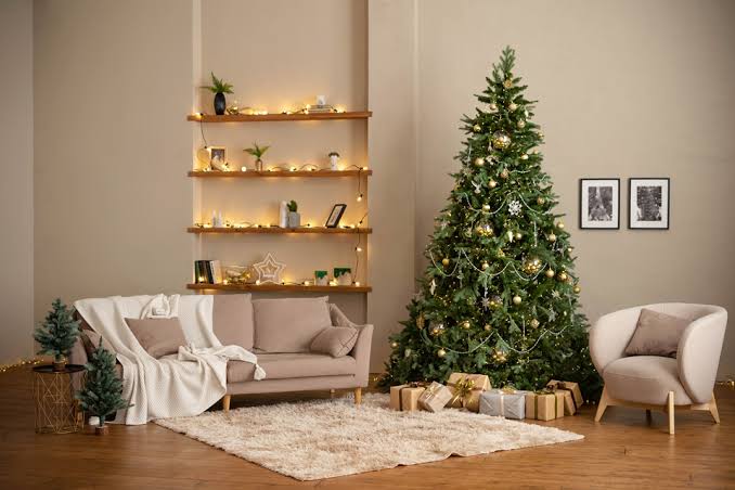 Holiday Decor Burn Out? Use These Tips from Interior Designers