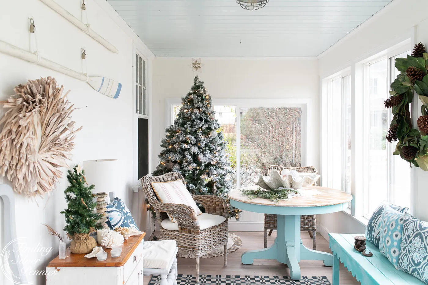 Holiday Housewalk 2018 (Christmas Home Tour) - Finding Silver Pennies