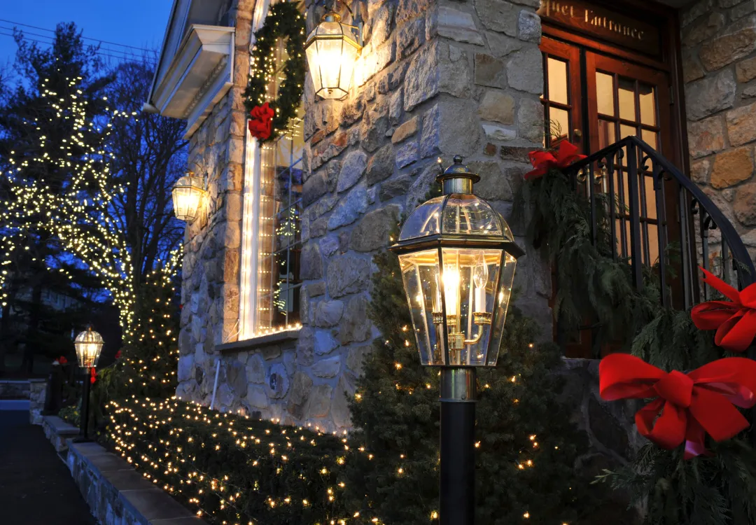 Holiday Lighting | Hydro Dynamics Corp. | St. Louis, MO