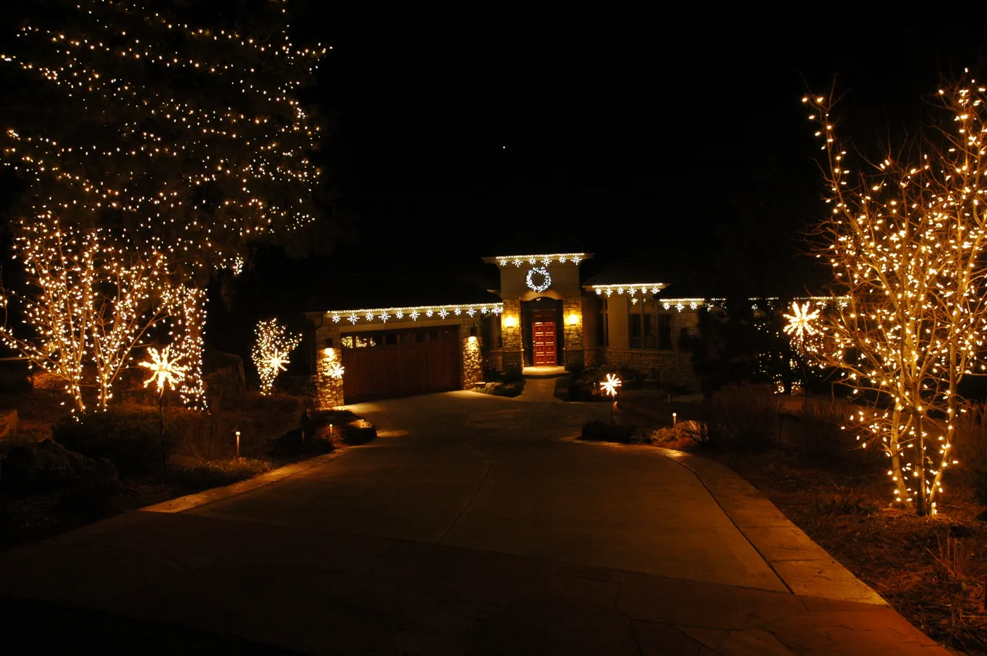 Holiday Lighting Made Easy in Metro-Denver and Along the Colorado Front Range | Outdoor Lighting of Colorado's Blog