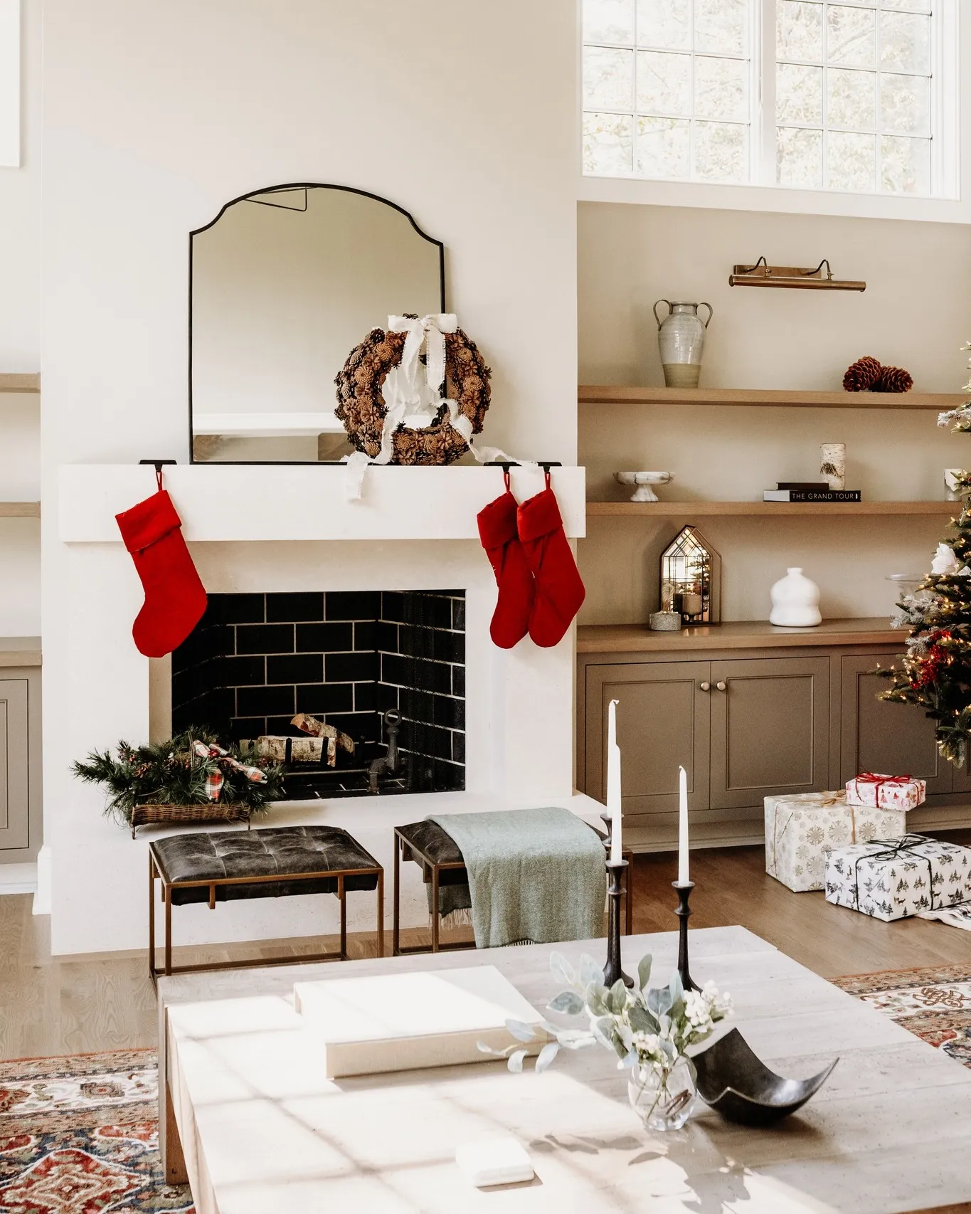Holiday Magic: How Designers Are Decorating Omega Cast Stone Mantels This  Holiday Season – Fireplace Inspiration