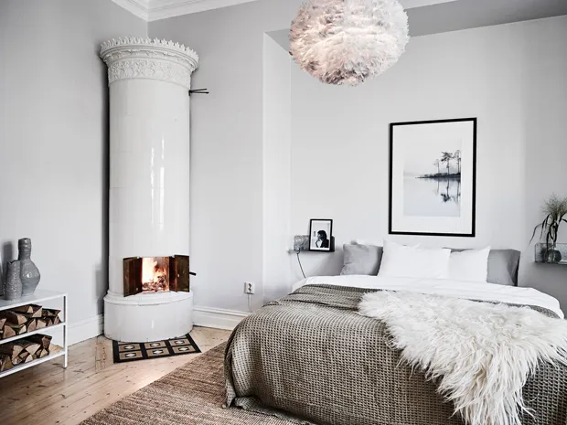 Home tour | A stylish Swedish apartment dressed for the season |