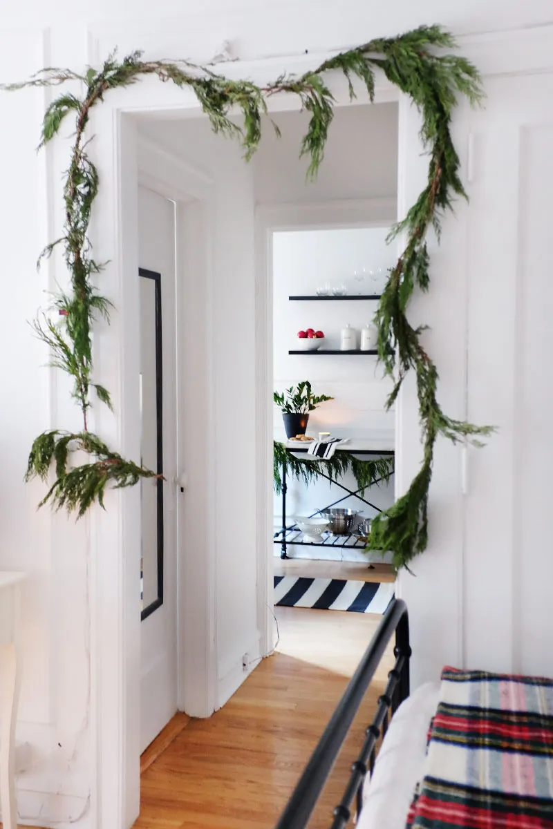 How I Decorated My Studio Apartment for the Holidays for $100