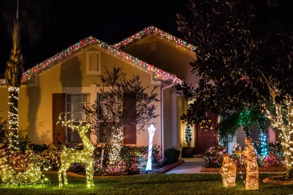 How to Calculate the Perfect Length of Christmas Lights for Your Home – Ollny