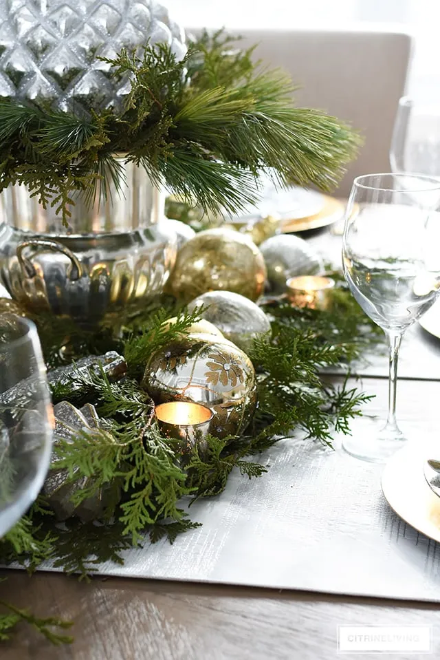 How to Create a Christmas Table with Fresh Greenery | CitrineLiving