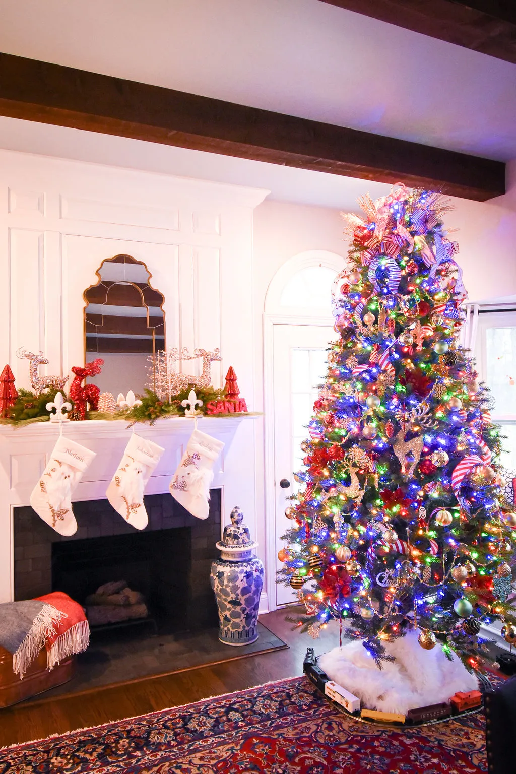 How to Decorate a Christmas Tree - the Fancy Way - Lindsey Putzier