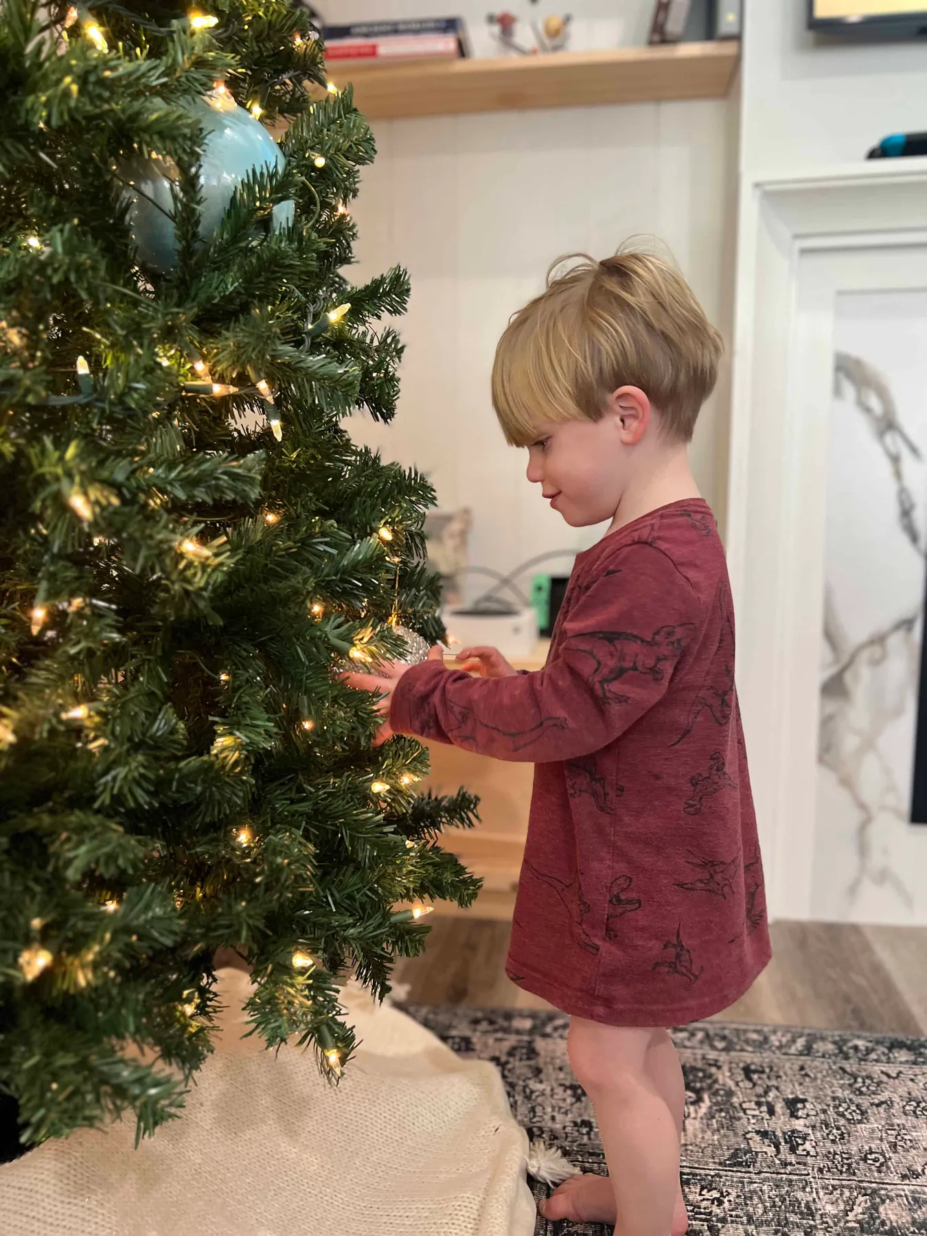 How to Decorate Your Christmas Tree Like a Pro - Marissa Cal Home