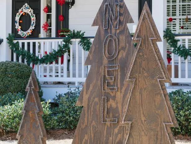 How to Give Your Home Christmas Curb Appeal | HGTV